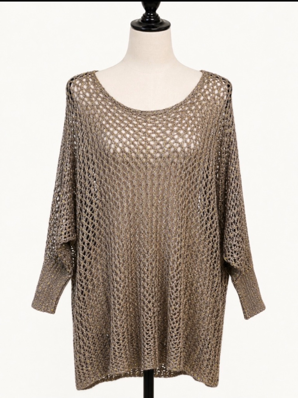 Suzy Shier Top Open Knit Gold Sequin Woman’s 3/4 Sleeve Sheer Pullover Size M